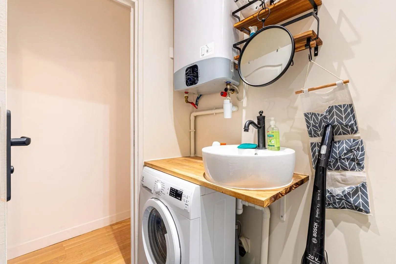 Guestready - Cozy Retreat Near Place De La Nation Paris France